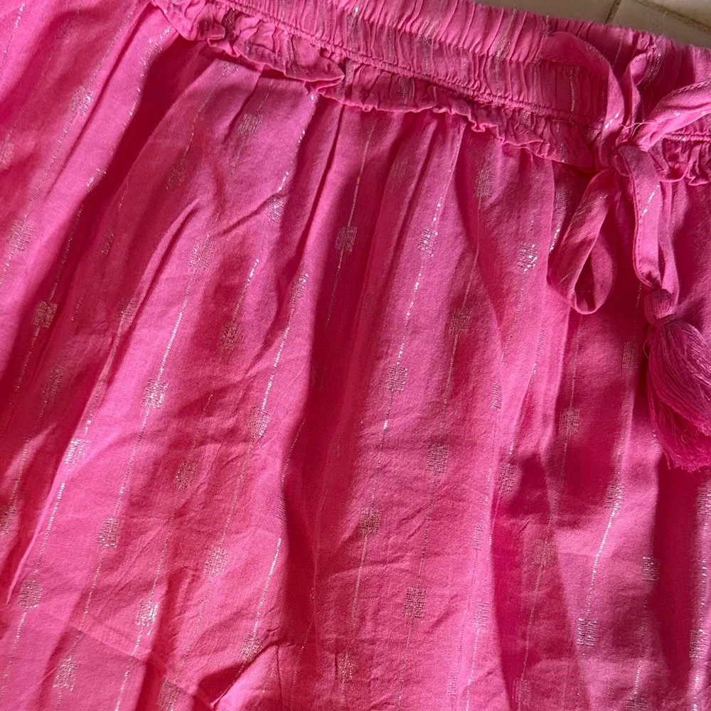 Crown & Ivy Pink Skater Skirt w/ metallic‎ embellishments. NWT -retail 54.50